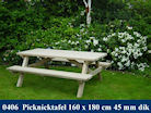 Houten picknicktafel